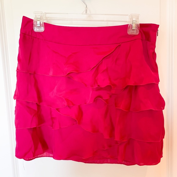 Hot pink fuchsia ruffled mini skirt - Picture 1 of 1